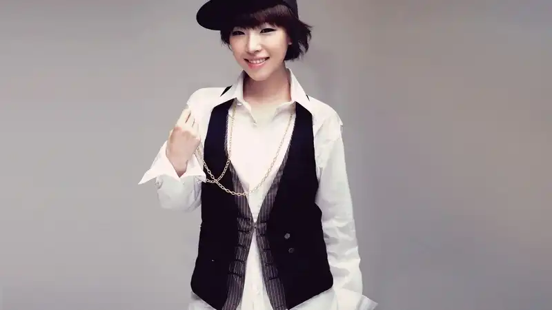 换个发型换个心情分享抖音的文案_抖音心情说说